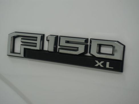 Used 2018 Ford F150 XL RWD image 8