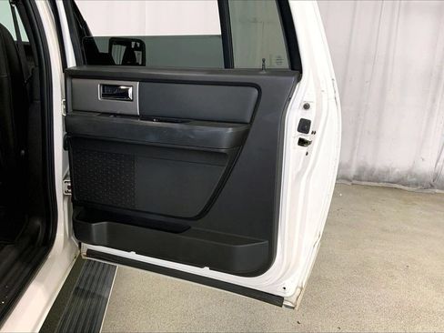 Used 2014 Ford Expedition EL Limited w/ Equipment Group 301A RWD image 23