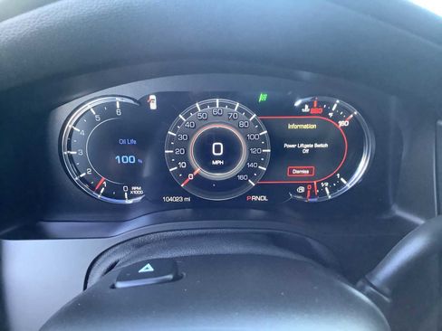 Used 2019 Cadillac Escalade 4WD w/ LPO, Radiant Package image 20