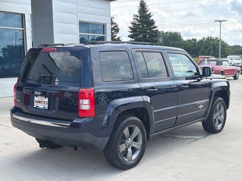 Used 2014 Jeep Patriot Latitude w/ Freedom Edition Package AWD/4WD image 8