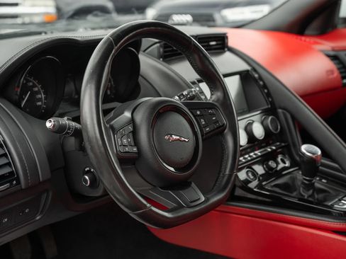 Used 2016 Jaguar F-TYPE S RWD image 13