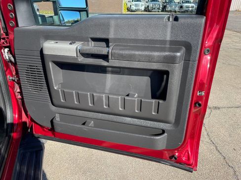 Used 2014 Ford F350 Lariat w/ Lariat Ultimate Package image 28