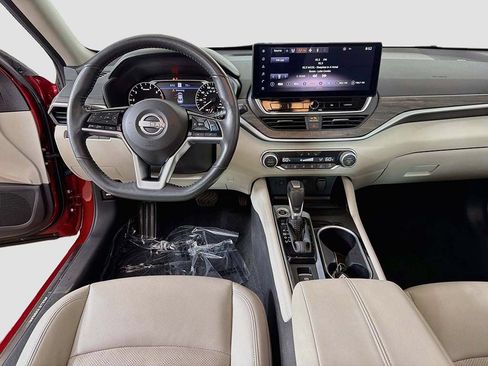 Used 2023 Nissan Altima 2.5 SL AWD/4WD image 29