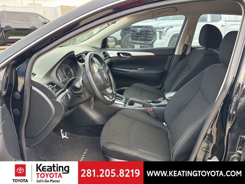 Used 2019 Nissan Sentra S image 13