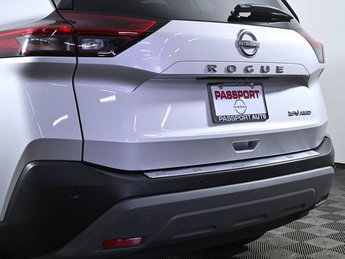 Certified 2023 Nissan Rogue SV image 7
