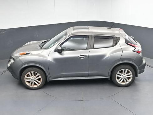 Used 2015 Nissan Juke SV image 37
