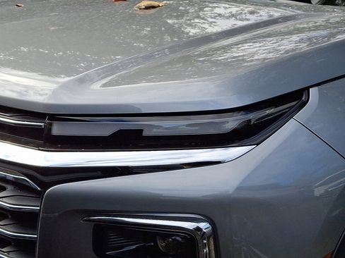 New 2026 Chevrolet Traverse LT w/ Sun and Wheel Package image 3