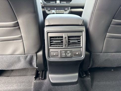 New 2026 Subaru Outback Limited AWD/4WD image 17