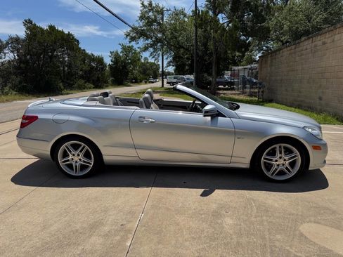 Used 2012 Mercedes-Benz E 350 Cabriolet image 37