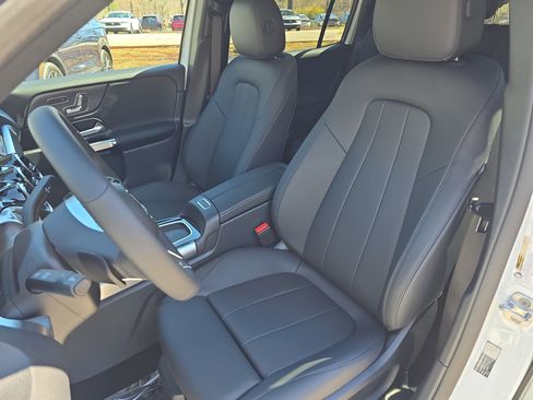 New 2026 Mercedes-Benz GLB 250 image 15