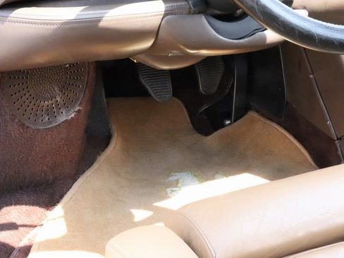 Used 1987 Ferrari Testarossa image 82