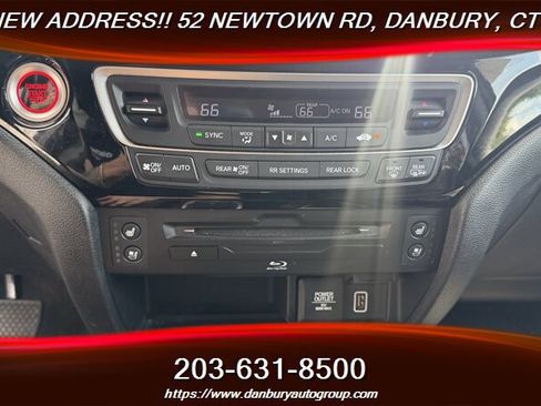 Used 2019 Honda Pilot Elite image 22