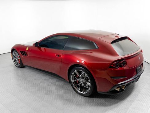 Certified 2019 Ferrari GTC4Lusso T RWD image 7