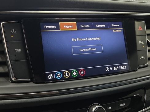 Used 2023 Buick Enclave Essence image 21