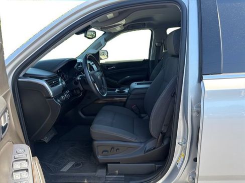 Used 2018 Chevrolet Tahoe LS w/ All-Season Package AWD/4WD image 10