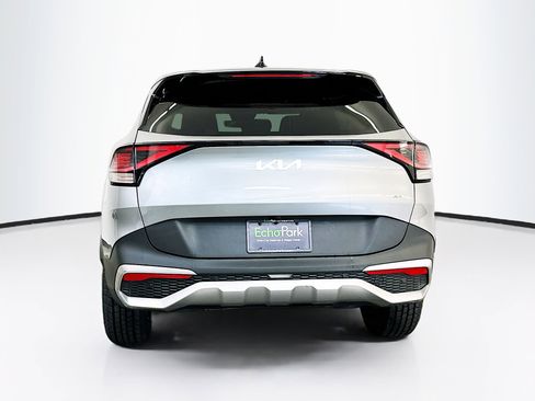 Used 2024 Kia Sportage LX image 7