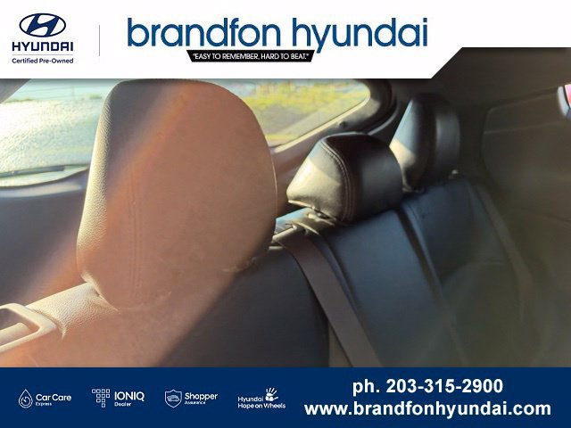 Used 2019 Toyota C-HR XLE FWD image 26