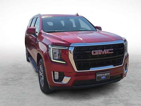 Used 2021 GMC Yukon SLE AWD/4WD image 2