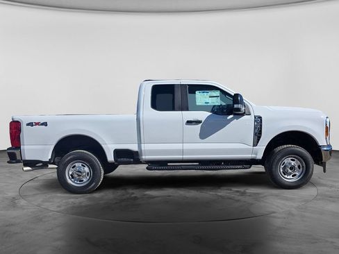 New 2026 Ford F350 XL w/ XL Driver Assist Package AWD/4WD image 9