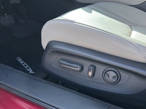 Used 2023 Honda Accord Touring image 8