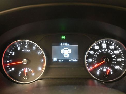 Used 2021 Kia Sportage LX FWD image 19