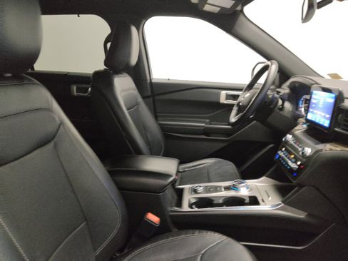 Used 2020 Ford Explorer Limited AWD/4WD image 21
