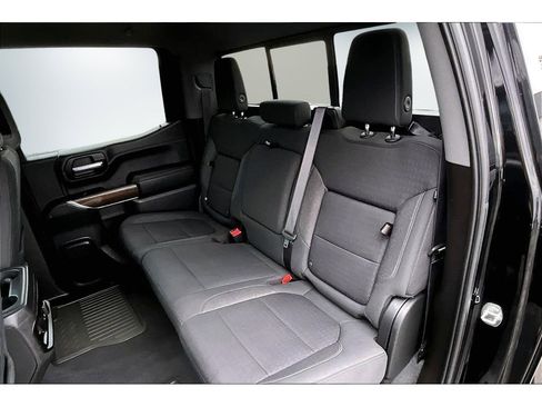 Used 2021 Chevrolet Silverado 1500 RST image 23