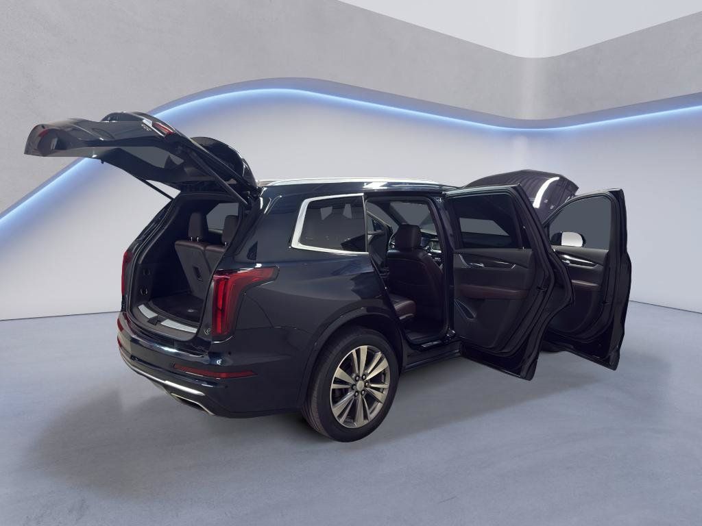 Used 2021 Cadillac XT6 Premium Luxury AWD/4WD image 14