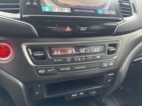 Used 2025 Honda Ridgeline TrailSport image 28