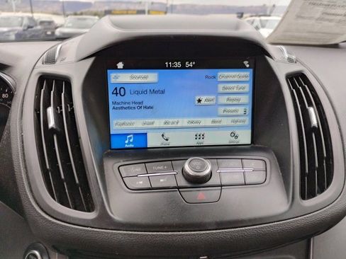 Used 2019 Ford Escape SEL image 19