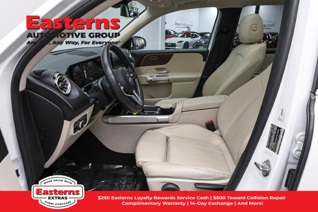 Used 2022 Mercedes-Benz GLB 250 4MATIC w/ Premium Package Lite image 15