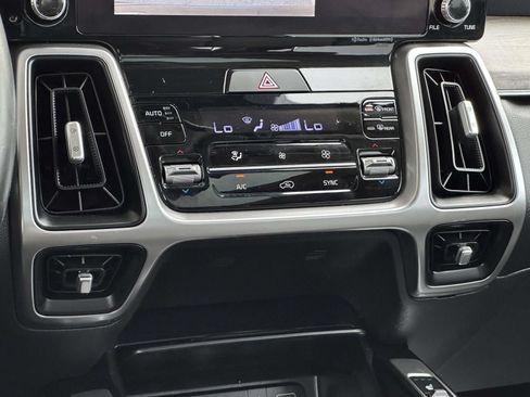 Used 2022 Kia Sorento X-Line EX AWD/4WD image 11