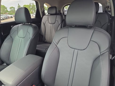 New 2026 Kia Sorento EX FWD image 22