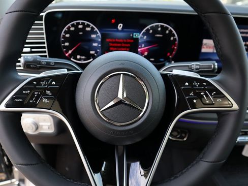 Certified 2026 Mercedes-Benz GLE 350 4MATIC image 31