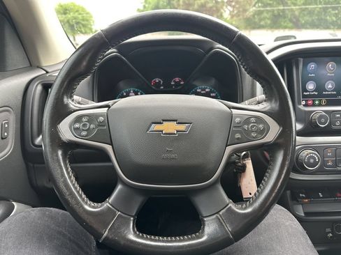 Used 2022 Chevrolet Colorado LT w/ Fleet Safety Package RWD image 18