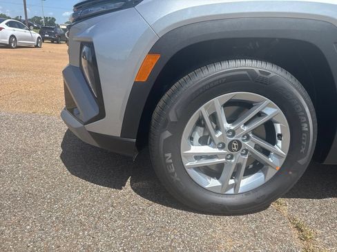 New 2026 Hyundai Tucson SE FWD image 9