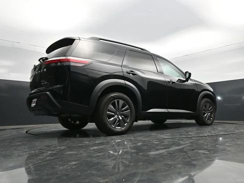 Used 2024 Nissan Pathfinder SV AWD/4WD image 53