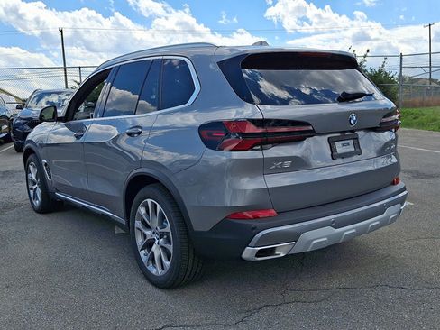 New 2026 BMW X5 xDrive40i AWD/4WD image 3