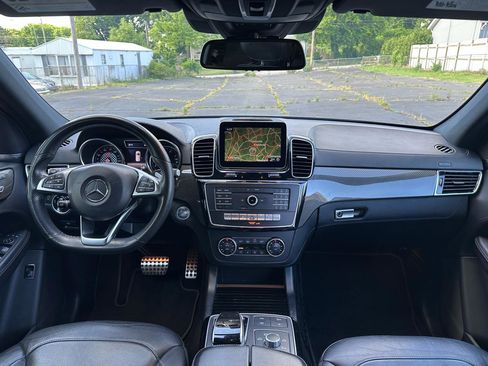 Used 2017 Mercedes-Benz GLE 43 AMG 4MATIC image 15