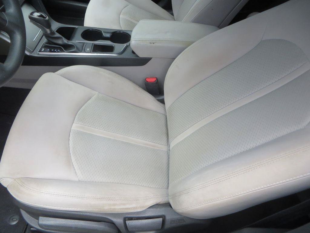 Used 2016 Hyundai Sonata SE FWD image 22