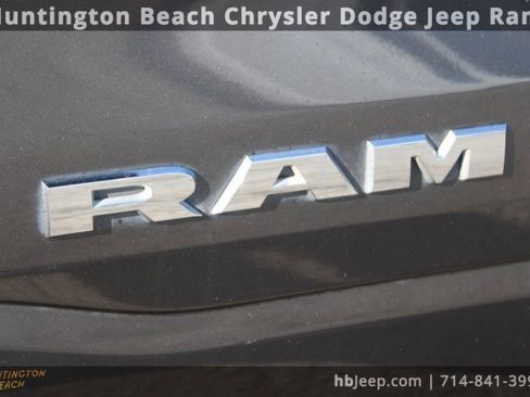 Used 2019 RAM 1500 Big Horn image 8