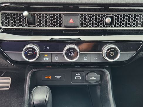 Certified 2024 Honda Civic Sport image 20