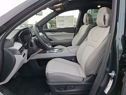 New 2026 INFINITI QX60 Autograph w/ Dark Cargo Package image 8