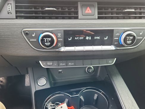 Used 2021 Audi A5 2.0T Premium image 17