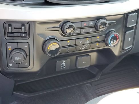 New 2026 Ford F250 XL w/ FX4 Off-Road Package AWD/4WD image 19