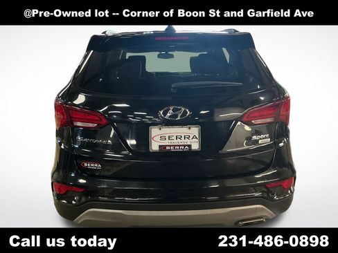 Used 2017 Hyundai Santa Fe Sport AWD/4WD image 5