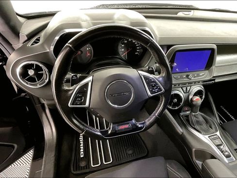 Used 2019 Chevrolet Camaro SS image 7