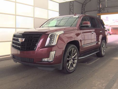Used 2020 Cadillac Escalade Luxury w/ Escalade Sport Edition image 1