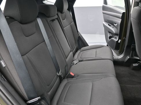 Certified 2026 Hyundai Tucson SE image 28