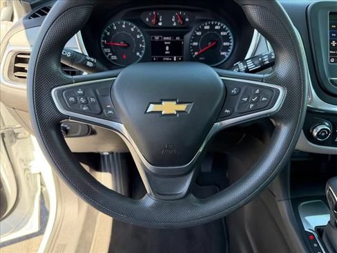 Used 2023 Chevrolet Equinox LS w/ Driver Confidence II Package FWD image 16